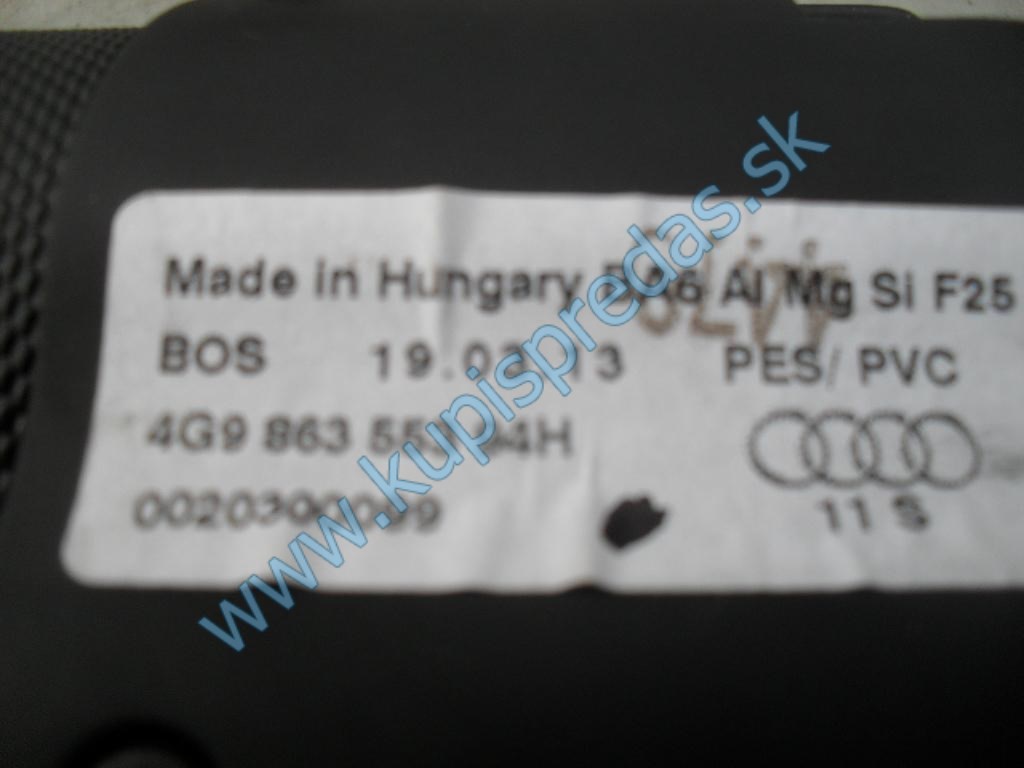 Roleta nákladového priestoru AUDI A6 4G0 